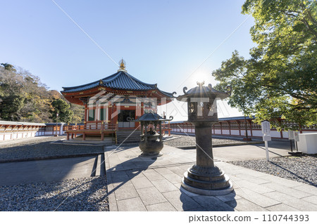 成田山新勝寺的聖德大士堂,有光條紋 成田山新勝寺的聖德大士堂,有光條紋 110744393