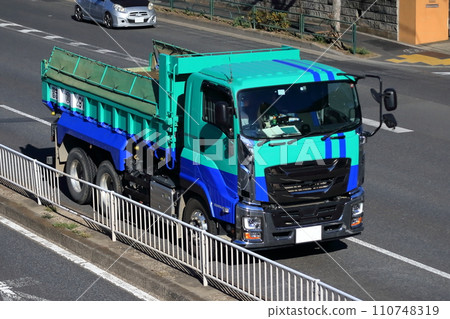 Dump truck image 110748319