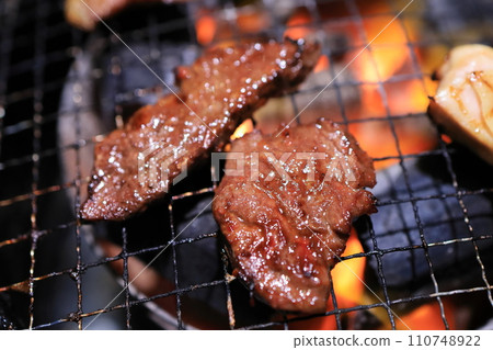 Yakiniku grilled over charcoal 110748922