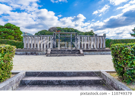 Tenri City, Nara Prefecture, the 10th Emperor Sujin's Mausoleum of Makaoka, Yamabedo Tenri City, Nara Prefecture, the 10th Emperor Sujin's Mausoleum of Makaoka, Yamabedo 110749379