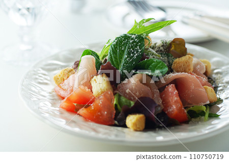 Prosciutto Caesar salad Prosciutto Caesar salad 110750719