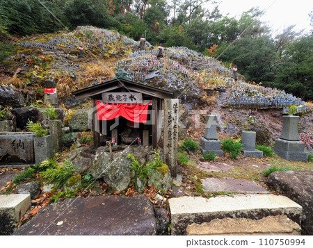 山野觀音/水子地藏 [香川縣小豆郡土莊町大部] 小豆島 6 110750994