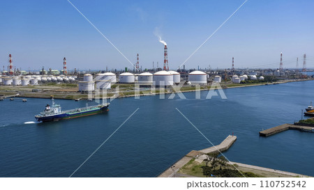 Kashima Port Complex and Ship 110752542