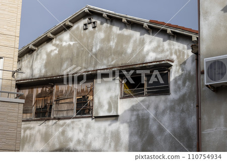 Old Japanese apartment Old Japanese apartment 110754934