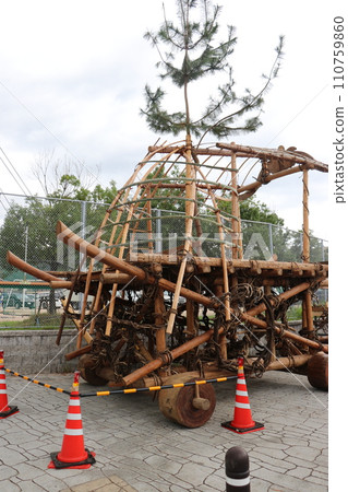 Yamazaki Hachiman Shrine Autumn Festival, Yamazaki Hachiman Shrine, Autumn, Festival, 2023, Dashi, Head Shrine Ritual Yamazaki Hachiman Shrine Autumn Festival, Yamazaki Hachiman Shrine, Autumn, Festival, 2023, Dashi, Head Shrine Ritual 110759860