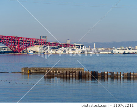Osaka Port Inner Port and Minato Ohashi Bridge 110762211