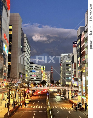 Tachikawa night view 110762586