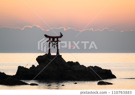 Yahata Natamiya Motomiya Torii Yahata Natamiya Motomiya Torii 110763883