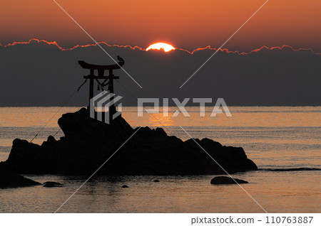 Yahata Natamiya Motomiya Torii Yahata Natamiya Motomiya Torii 110763887