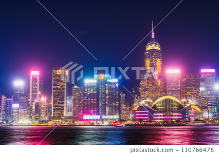 香港百萬夜景維多利亞港 香港百萬夜景維多利亞港 110766478