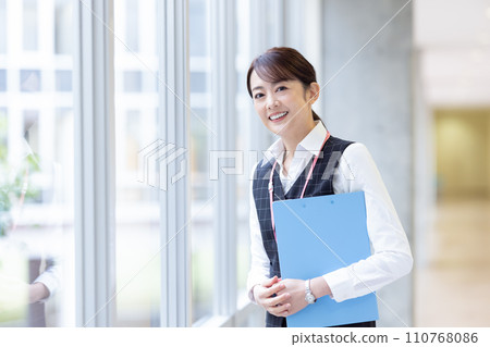 Medical Portrait of a medical clerk Photography cooperation: Ariake College of Education and Arts Medical Portrait of a medical clerk Photography cooperation: Ariake College of Education and Arts 110768086
