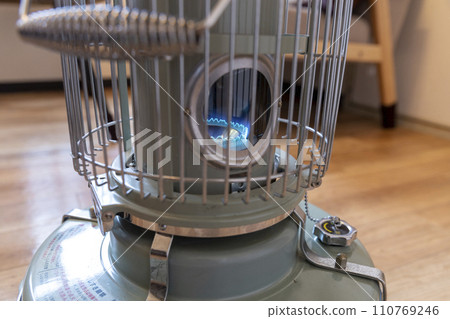 blue flame of stove 110769246