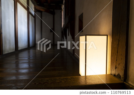 國寶 姬路城 西之丸迴廊燈籠 兵庫縣姬路市 110769513