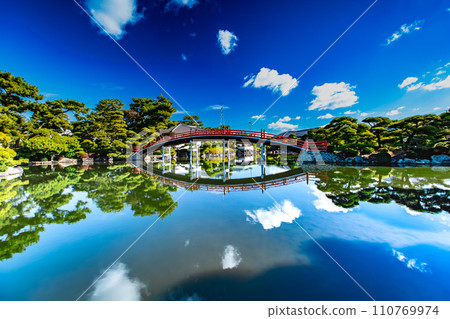 Nakatsu Banshoen, Marugame City, Kagawa Prefecture 110769974