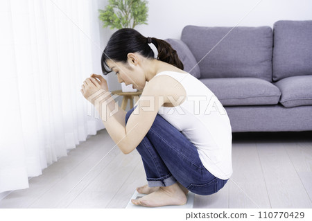 一個稱重而震驚的女人 110770429