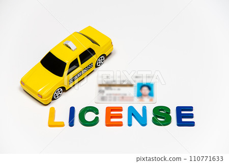 Taxi model and driver's license Taxi model and driver's license 110771633