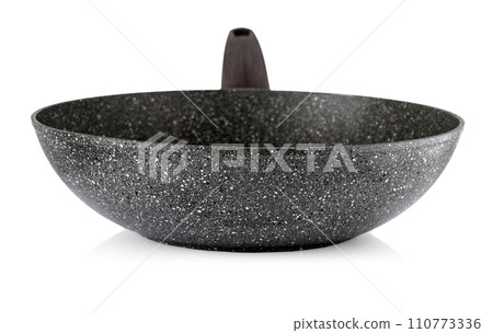 Frying pan isolated over white background with clipping path 110773336