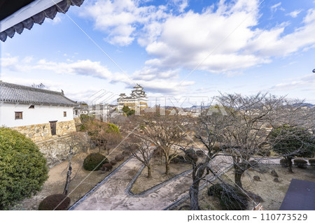 National Treasure Himeji Castle Scenery inside the castle grounds seen from the Nishinomaru window Himeji City, Hyogo Prefecture National Treasure Himeji Castle Scenery inside the castle grounds seen from the Nishinomaru window Himeji City, Hyogo Prefecture 110773529