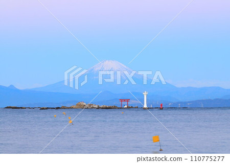Venus Belt Fuji seen from Manase Coast Venus Belt Fuji seen from Manase Coast 110775277