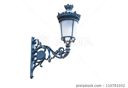wall street lamp isolated wall street lamp isolated 110781032