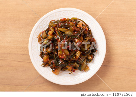 Nozawana kelp kimchi 110781502