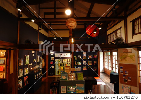 Mitaka City Stars, Forests and Picture Book House Mitaka City Stars, Forests and Picture Book House 110782276
