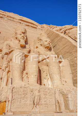 阿布辛拜勒神廟 110782571