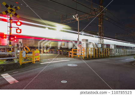 Keio Line Sunset Light Trace Railroad Crossing Flashing Commuter Train Train Speed Keio Line Sunset Light Trace Railroad Crossing Flashing Commuter Train Train Speed 110785523