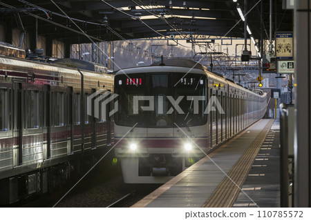Keio Line Takahatafudo Station Home Takahatafudo Station bound for Shinjuku bound for Keio Hachioji Local trains 110785572