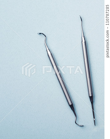 Metal dental tools 110787285