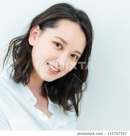 Beauty image young woman 110787567