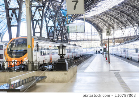 Station. Trains. France Station. Railway station located in the Spanish city of Barcelona. BARCELONA, SPAIN - JANUARY. 21, 2024. Station. Trains. France Station. Railway station located in the Spanish city of Barcelona. BARCELONA, SPAIN - JANUARY. 21, 2024. 110787808