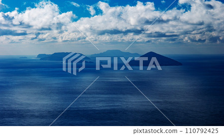 Izu Oshima winter Mt. Mihara trekking 110792425