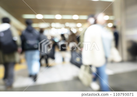 Blurred expression of downtown Blurred expression of downtown 110793071