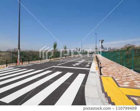 Tokyo Ariake vacant land April 2023 Tokyo Ariake vacant land April 2023 110799409