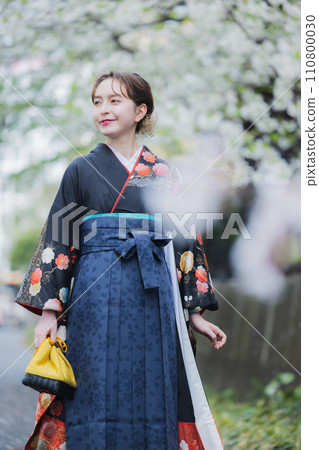一個女人在hakama 一個女人在hakama 110800030