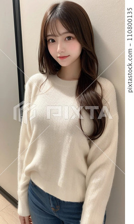 一個女人靠在牆上 一個女人靠在牆上 110800135