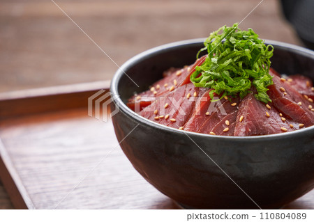 藍鰭鮪魚酸菜蓋飯 110804089