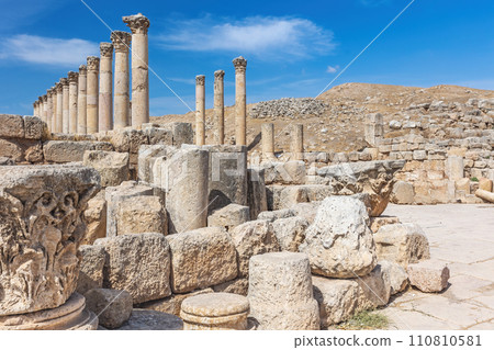 South Decumanus at Jerash . Jordan. South Decumanus at Jerash . Jordan. 110810581