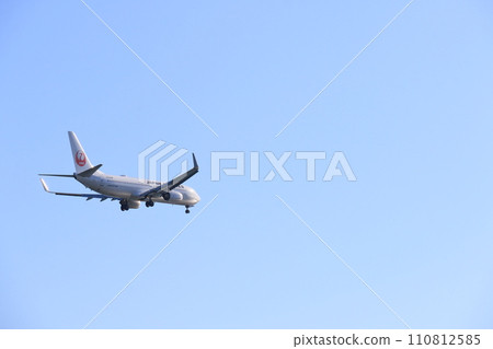 客機接近降落 客機接近降落 110812585