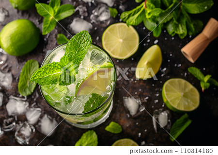 AI-generated content. Mojito cocktail and ingredients with bar background AI-generated content. Mojito cocktail and ingredients with bar background 110814180