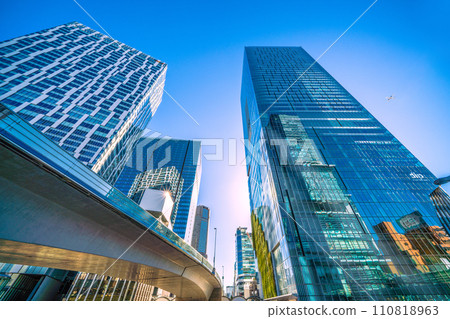 Japan's Tokyo cityscape: Airplanes, Shibuya Stream, Sakuragaoka Exit redevelopment... Escape from the coronavirus and move into a new era = August 25th 110818963
