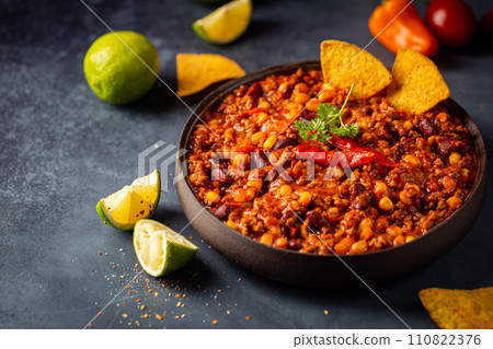 Mexican chili con carne 110822376