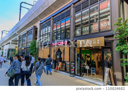 東京世田谷區下北澤的城市景觀，橘子下北 110826682