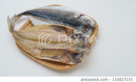 Dried horse mackerel (frozen) Dried horse mackerel (frozen) 110827235