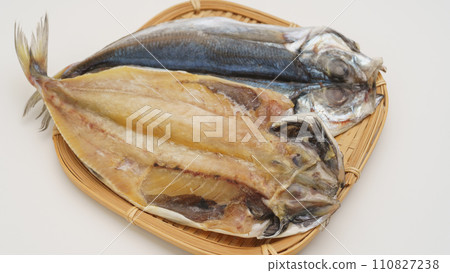 Dried horse mackerel (frozen) Dried horse mackerel (frozen) 110827238