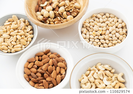 Assorted dry goods 110829574