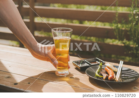 啤酒 淡啤酒 男人 110829720
