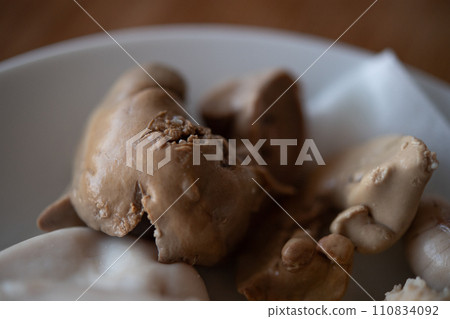 Prepared sea bass liver 110834092