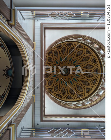 A special mosque building in South Asian style but with Islamic culture 110834551